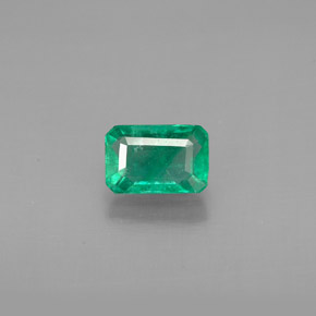 Émeraude vert naturelle taille émeraude, 0,70 ct, VS-SI