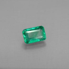 Émeraude vert naturelle taille émeraude, 0,70 ct, VS-SI