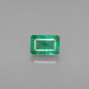 Émeraude vert naturelle taille émeraude, 0,61 ct, VS-SI