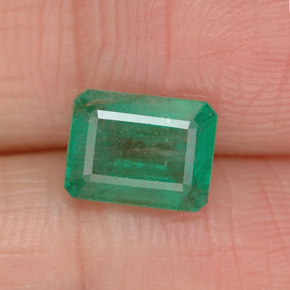 Émeraude vert naturelle taille émeraude, 1,31 ct, VS-SI