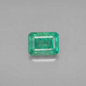Émeraude vert naturelle taille émeraude, 1,37 ct, VS-SI