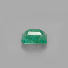 Émeraude vert naturelle taille émeraude, 1,37 ct, VS-SI