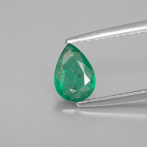 Émeraude vert naturelle en forme de poire, 0,50 ct, VS-SI