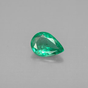 Émeraude vert naturelle en forme de poire, 0,50 ct, VS-SI