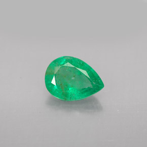 Émeraude Vert naturelle En forme de poire, 1.27 ct, VS-SI