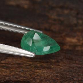 Émeraude vert naturelle en forme de poire, 0,69 ct, I1