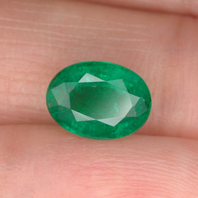 Émeraude vert naturelle coupe ovale, 1,60 ct, SI