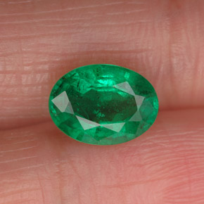 Émeraude vert naturelle coupe ovale, 1,75 ct, SI