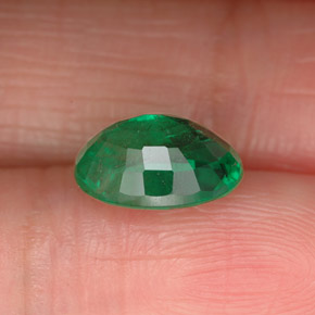 Émeraude vert naturelle coupe ovale, 1,75 ct, SI