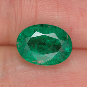 Émeraude vert naturelle coupe ovale, 2,46 ct, SI-I1