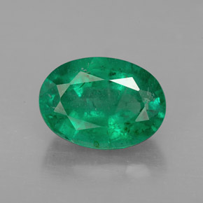 Émeraude vert naturelle coupe ovale, 2,81 ct, VS-SI