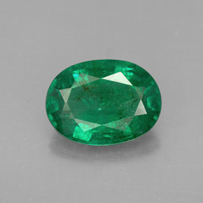 Émeraude vert naturelle coupe ovale, 2,67 ct, VS