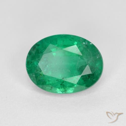 Émeraude Vert émeraude moyen naturelle ovale, 1.63 ct, SI
