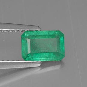 Émeraude vert naturelle taille émeraude, 0,75 ct, SI-I1