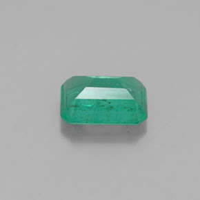Émeraude vert naturelle taille émeraude, 0,84 ct, SI