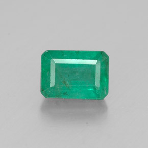 Émeraude vert naturelle taille émeraude, 1,27 ct, SI-I1