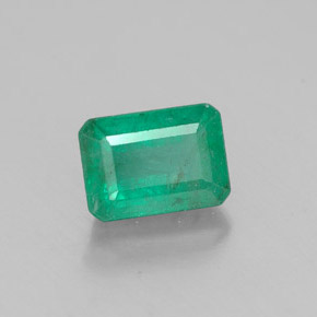 Émeraude vert naturelle taille émeraude, 1,27 ct, SI-I1