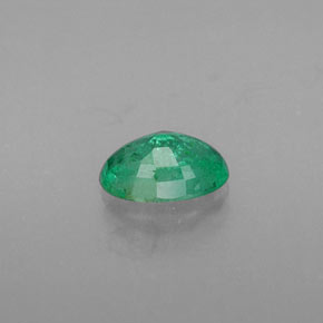 Émeraude vert naturelle coupe ovale, 0,42 ct, SI-I1
