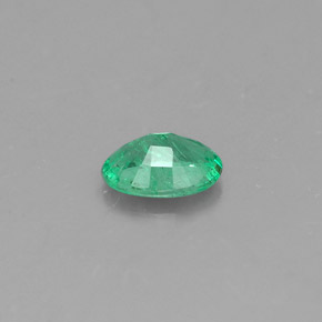 Émeraude vert naturelle coupe ovale, 0,32 ct, SI-I1
