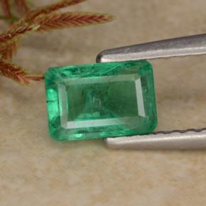 Émeraude vert naturelle taille émeraude, 0,70 ct, SI-I1