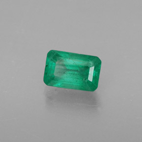 Émeraude vert naturelle taille émeraude, 0,54 ct, SI-I1