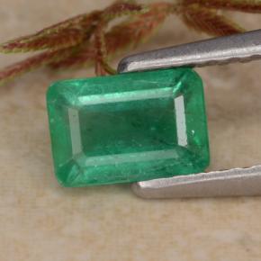 Émeraude vert naturelle taille émeraude, 0,69 ct, SI-I1