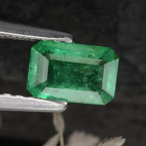 Émeraude vert naturelle taille émeraude, 0,55 ct, SI-I1
