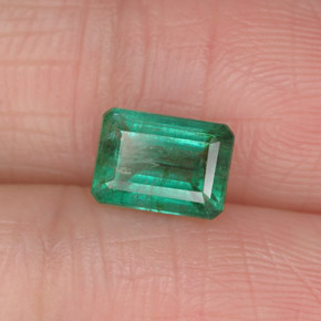 Émeraude vert naturelle taille émeraude, 1,03 ct, I1