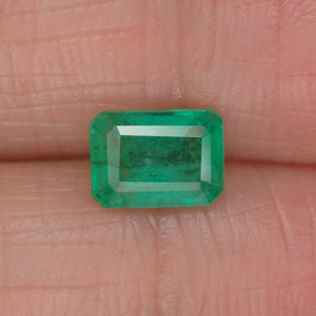 Émeraude vert naturelle taille émeraude, 0,86 ct, I1