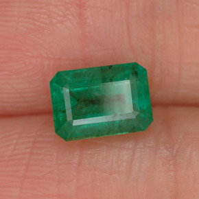 Émeraude vert naturelle taille émeraude, 1,05 ct, SI-I1