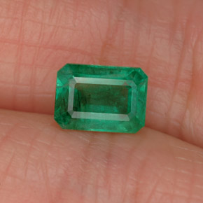 Émeraude vert naturelle taille émeraude, 0,96 ct, SI-I1