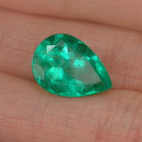 Émeraude vert naturelle en forme de poire, 4,79 ct, SI
