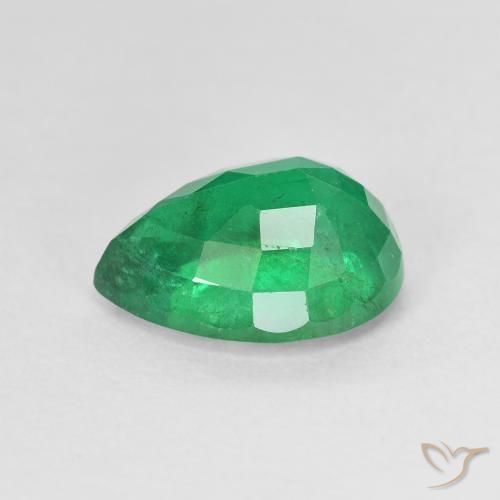 Émeraude Vert moyen naturelle En forme de poire, 2.53 ct, SI-I1