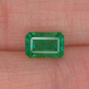 Émeraude vert naturelle taille émeraude, 0,72 ct, SI-I1