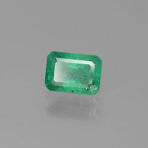 Émeraude vert naturelle taille émeraude, 0,88 ct, I1
