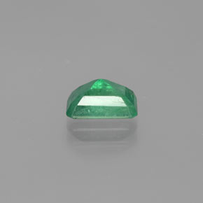 Émeraude vert naturelle taille émeraude, 0,88 ct, I1