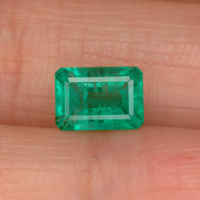 Émeraude vert naturelle taille émeraude, 1,09 ct, SI-I1