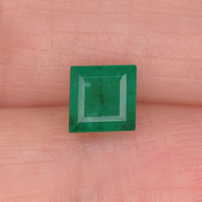 Émeraude vert naturelle carré, 0,75 ct, I1