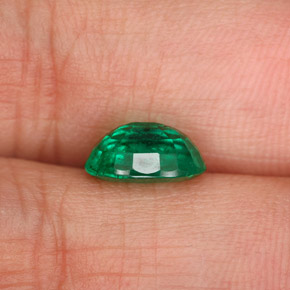 Émeraude vert naturelle coupe ovale, 1,58 ct, SI-I1