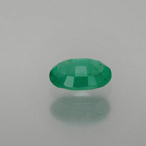 Émeraude vert naturelle coupe ovale, 0,82 ct, SI-I1
