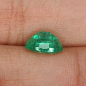 Émeraude vert naturelle coupe ovale, 1,32 ct, SI-I1