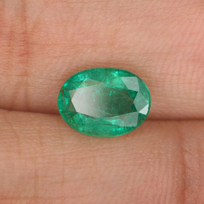 Émeraude vert naturelle coupe ovale, 1,06 ct, SI-I1