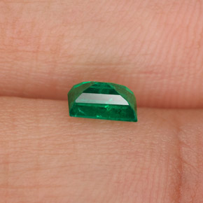 Émeraude vert naturelle baguette, 0,41 ct, SI-I1