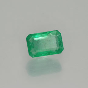 Émeraude vert naturelle taille émeraude, 0,57 ct, SI-I1