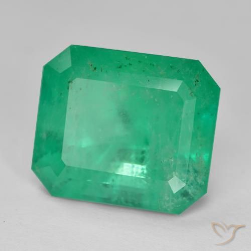 Émeraude Vert jade naturelle Octogone / coupe Émeraude, 10.88 ct, SI-I1