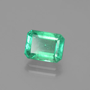 Émeraude Vert jade naturelle Taille émeraude, 2.14 ct, VS-SI