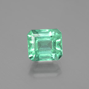 Émeraude vert naturelle taille émeraude, 2,32 ct, VS-SI