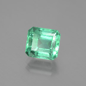 Émeraude vert naturelle taille émeraude, 2,32 ct, VS-SI