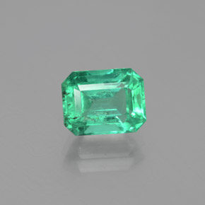 Émeraude vert naturelle taille émeraude, 2,04 ct, SI