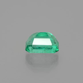 Émeraude vert naturelle taille émeraude, 2,04 ct, SI